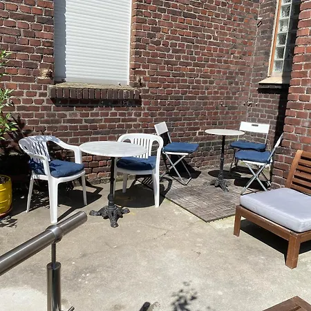 Lägenhet 4 Rooms, Free Parking, 25 Min To Duesseldorf, 100 Mbps Wlan Duisburg