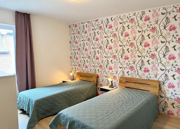 4 Rooms, Free Parking, 25 Min To Duesseldorf, 100 Mbps Wlan *