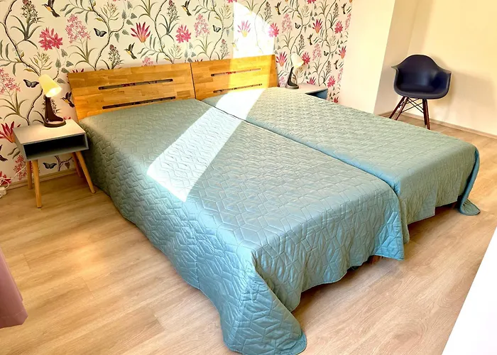 Appartement 4 Rooms, Free Parking, 25 Min To Duesseldorf, 100 Mbps Wlan